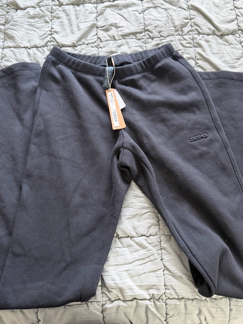SKIMS Charcoal Black Fleece Jogger Sweatpants
